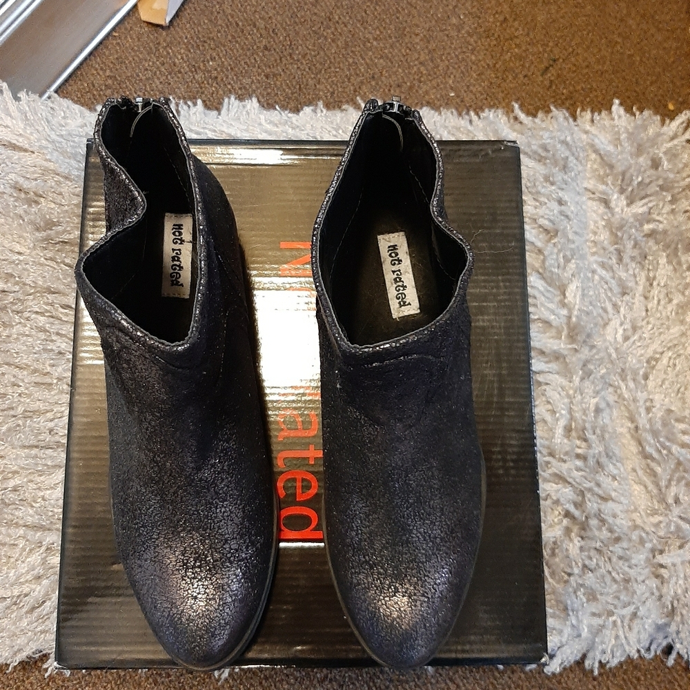 Not Rated Sangitta Pewter boots